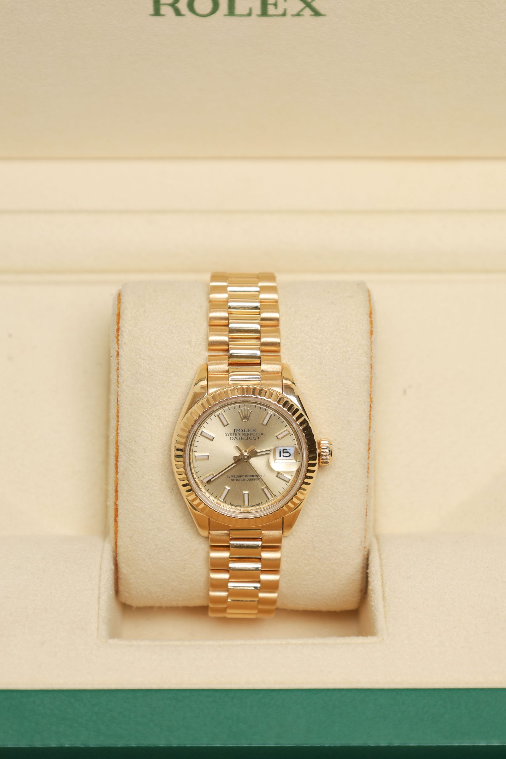 Rolex Datejust 28 mm Yellow Gold