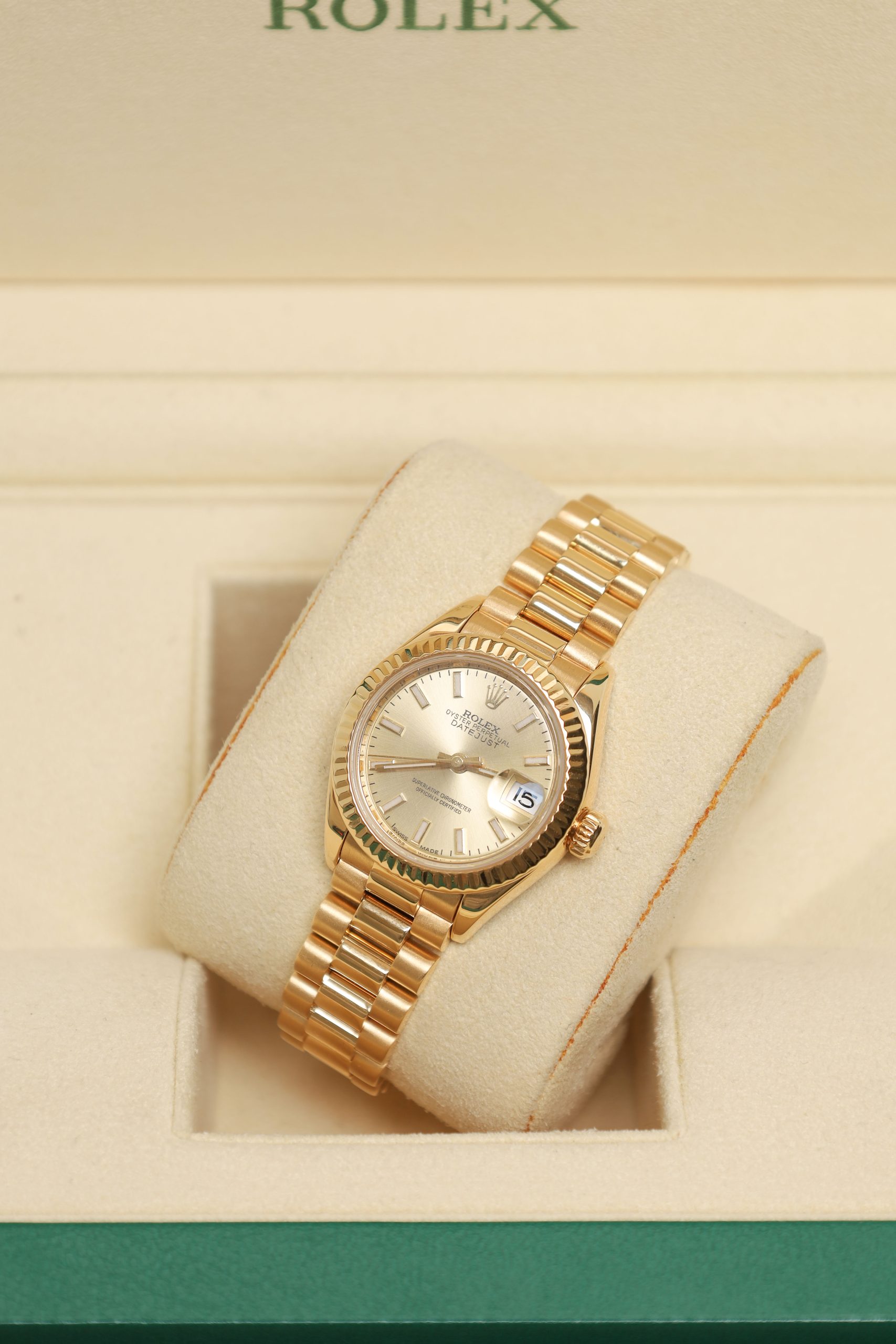 Rolex Datejust 28 mm Yellow Gold 4 IMG 6425 scaled
