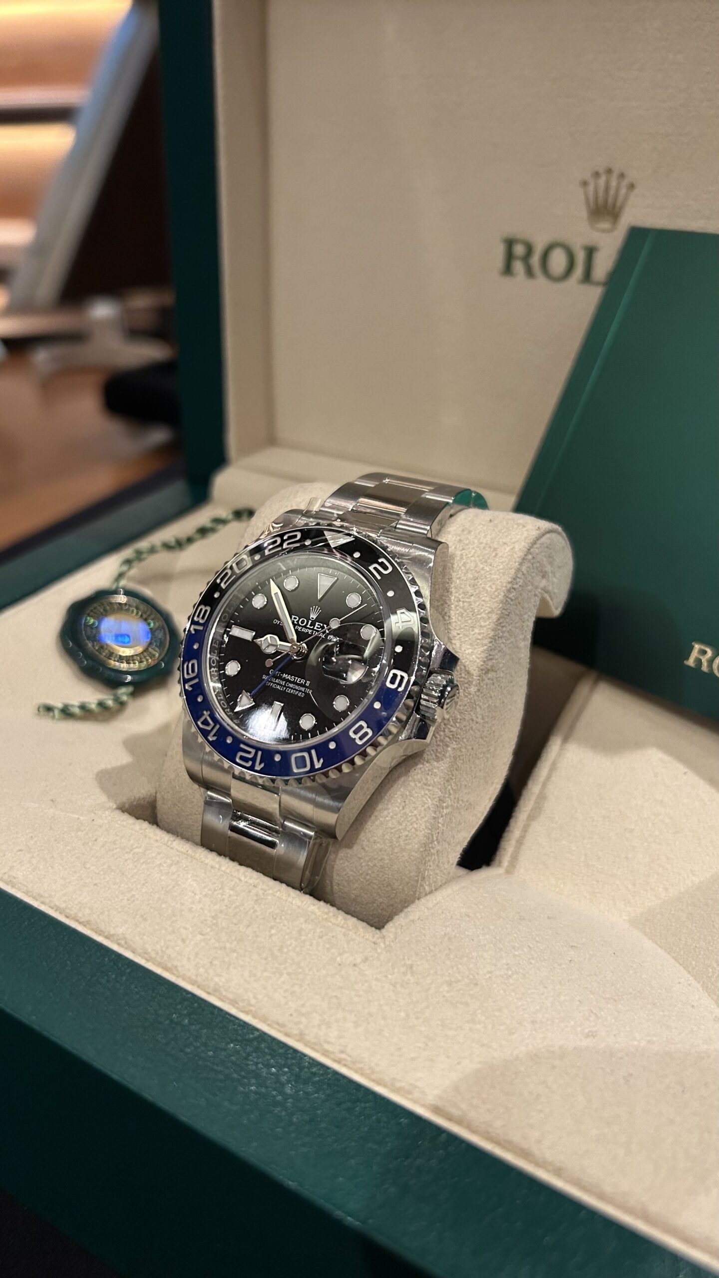 Rolex / Gmt-Master II “Batman” / 2022 10 Rolex Gmt-Master II “Batman” 2022 İkinci El - $19,500 - Satılık Lüks Saat