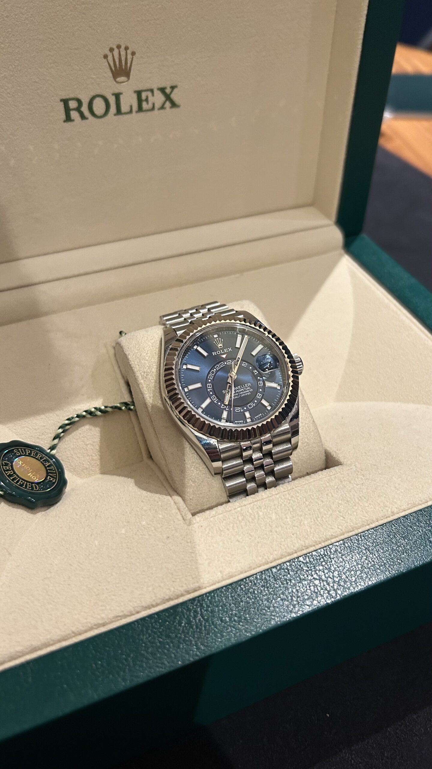 Rolex / Sky-Dweller 42 / 2021 7 Rolex Sky-Dweller 42 2021 İkinci El - $23,500 - Satılık Lüks Saat